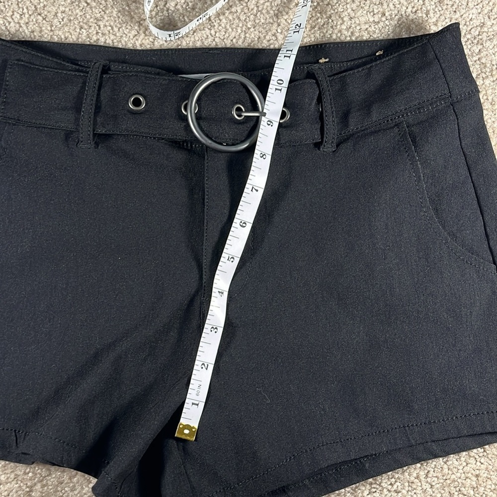 “Madden NYC: Belt Shorts size XS” - Picture 3 of 8